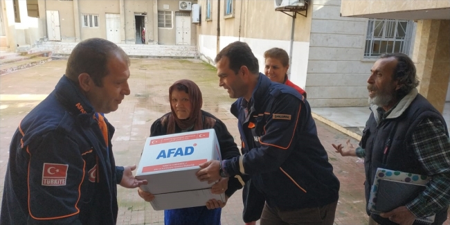 Suriyeli Hristiyan ailelere gıda ve temizlik malzemesi yardımı